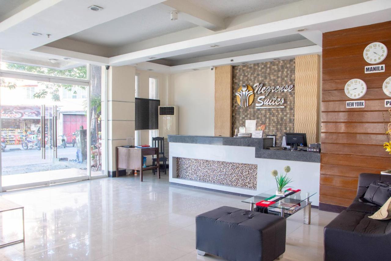Negrense Suites Bacolod Exterior foto